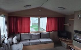 Ash Close 64- Blue Dolphin Heaven - Budget Caravan
